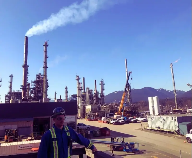 Mike Ness at an industrial site